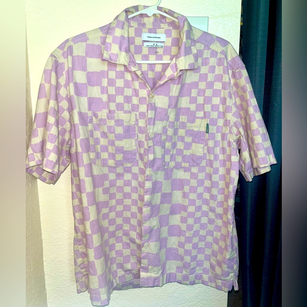 Men’s urban outfitters shirt